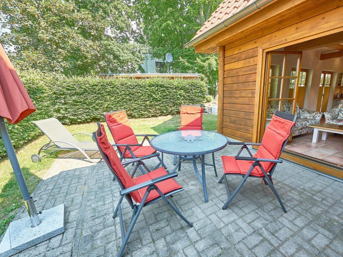Strandschloesschen Sellin - Haushaelfte 4 エクステリア 写真